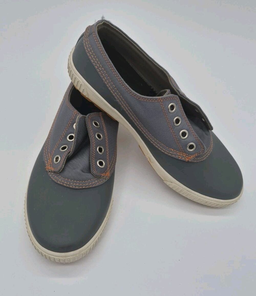 Cougar Women’s Dash Duck Sneakers Water Rain Shoes Size 9 Gray *Missing Laces*